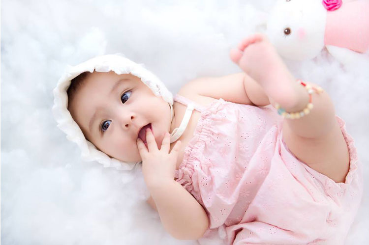 Đặt tên con gái thông minh, giỏi giang, xinh đẹp