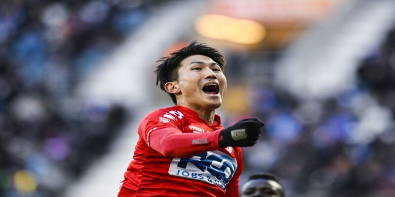 Cầu thủ Tsuyoshi Watanabe đã sở hữu được tư duy phân tích tình huống nhanh